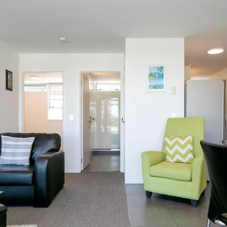 Lake Terrace Apartment - Taupo Exterior photo