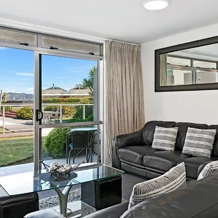 Lake Terrace Apartment - Taupo Exterior photo