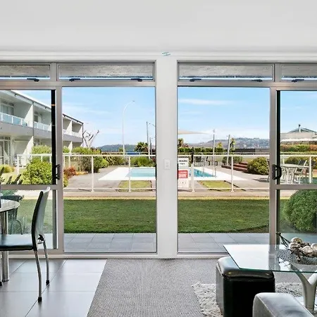 Lake Terrace Apartment - Taupo Exterior photo