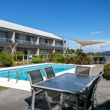 Lake Terrace Apartment - Taupo Exterior photo